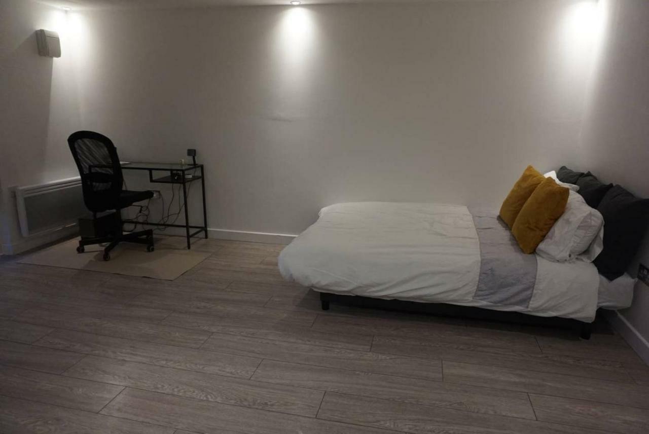 Rjo Serviced Accommodation Purfleet Eksteriør billede